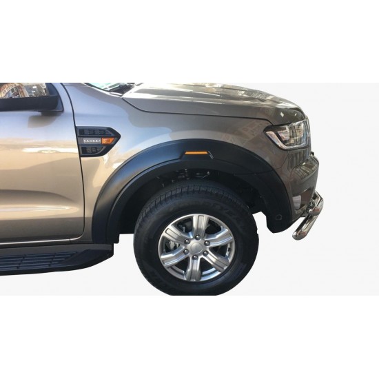 Ford Ranger T7 T8 Reflektörlü İnce Dodik